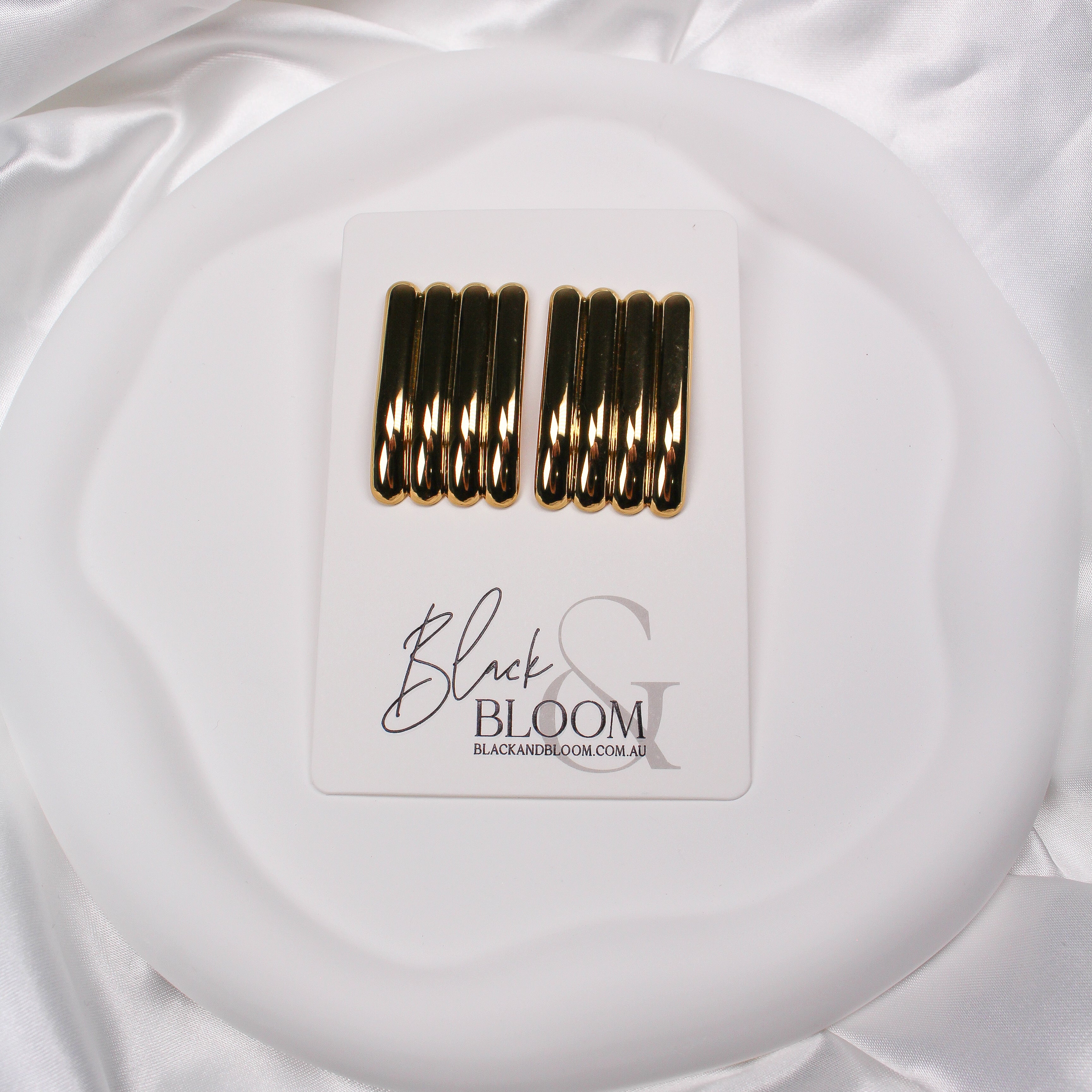 LILY EARRINGS - GOLD - Black & Bloom
