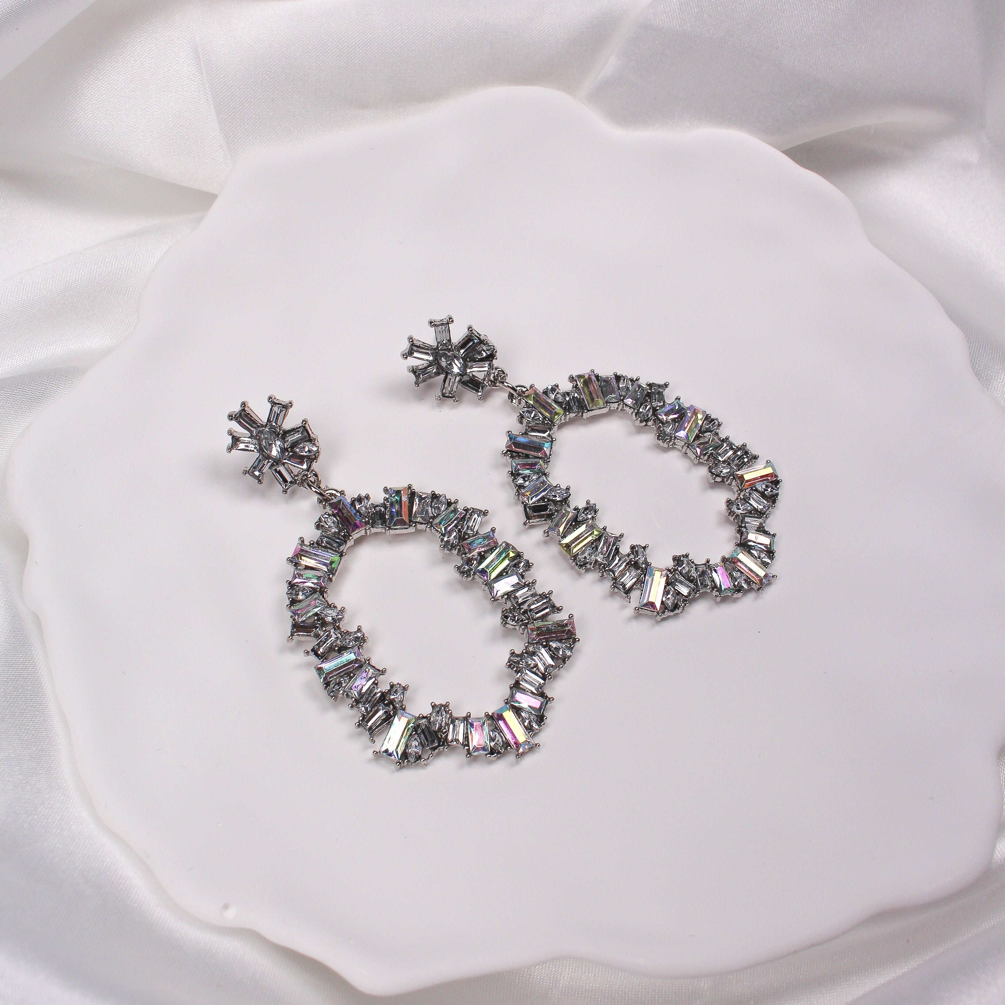 ALEX EARRINGS SILVER - Black & Bloom