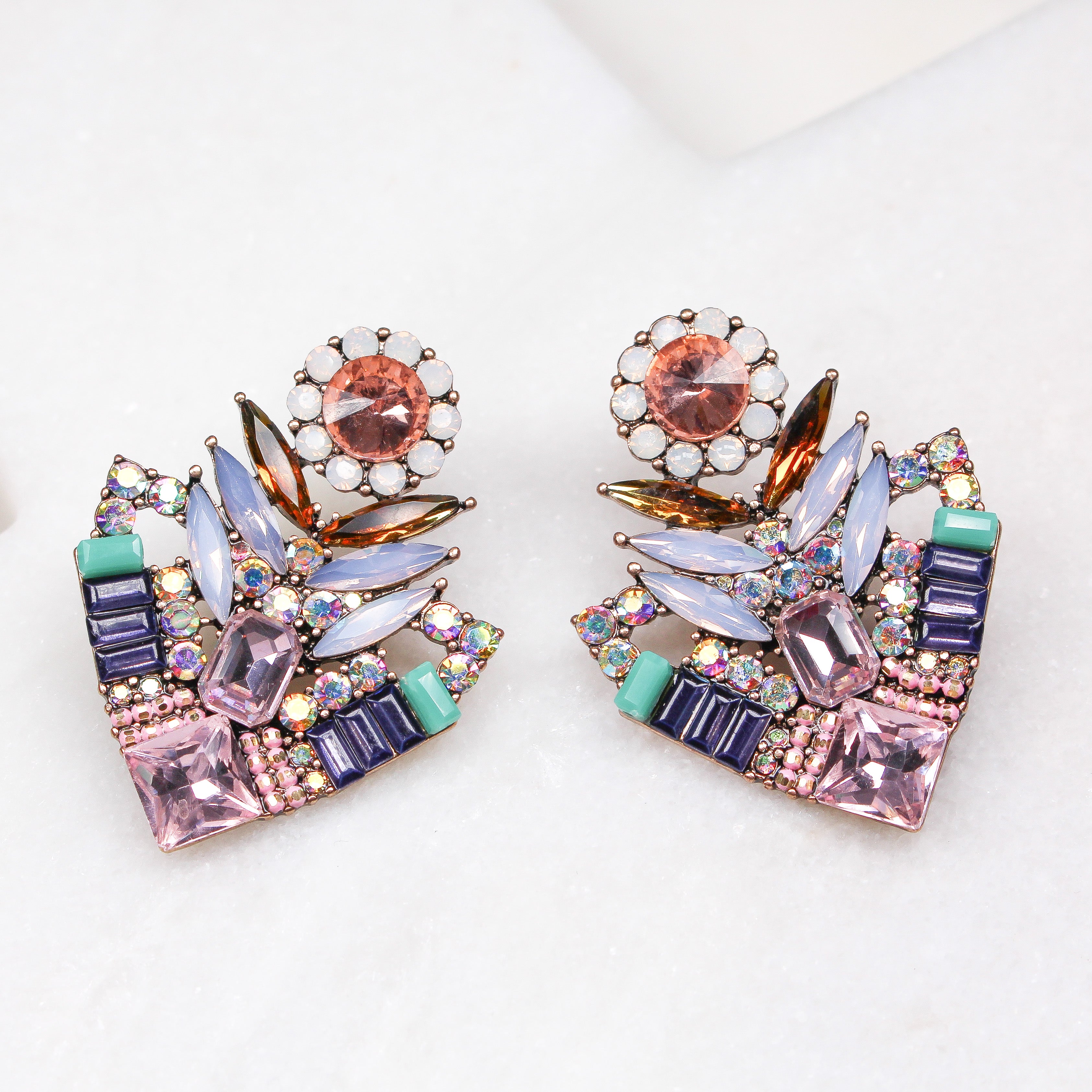 CAMILA EARRINGS PINK - Black & Bloom