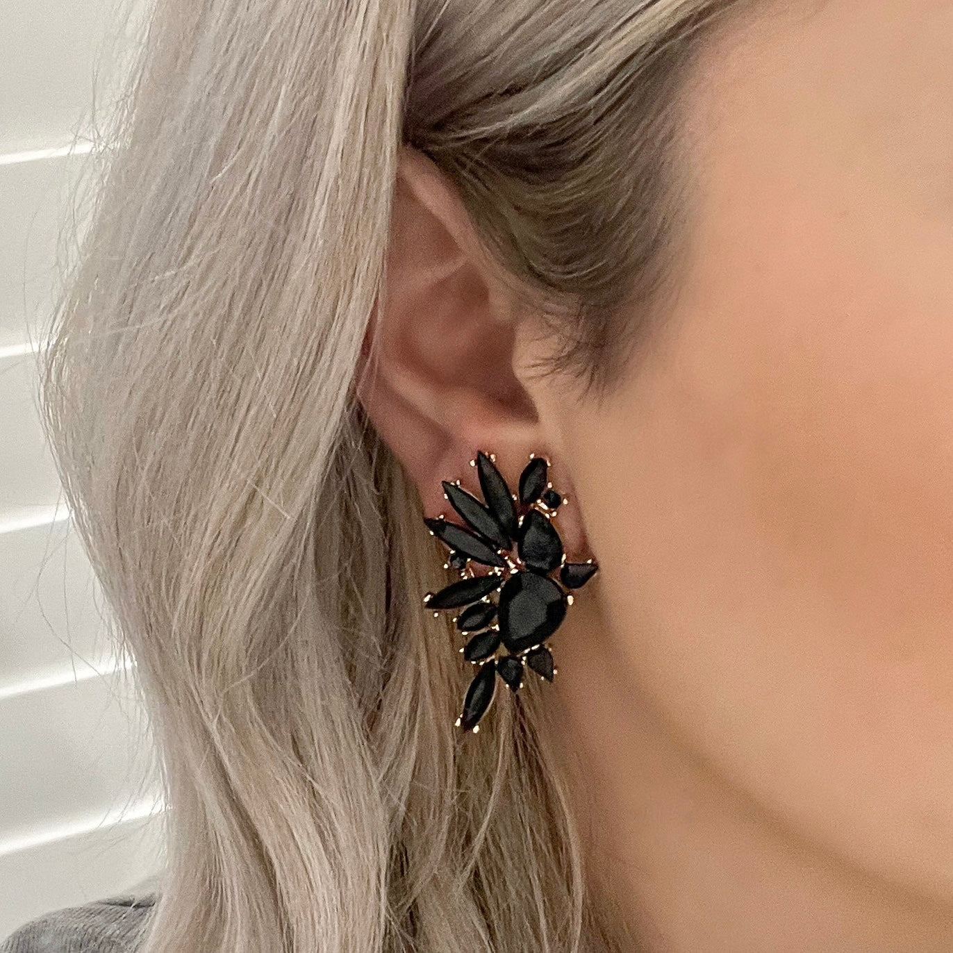 RAMONA EARRINGS NOIR - Black & Bloom